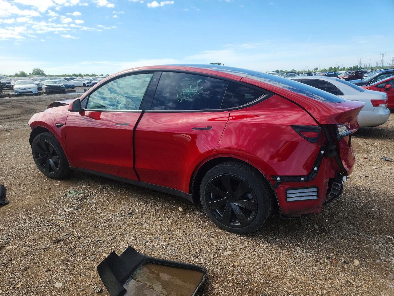 2022 Tesla Model Y Awd W/Long R - Image 2