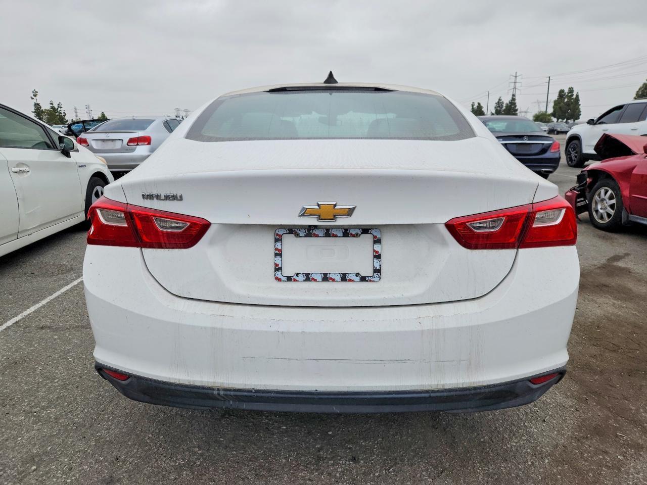 2018 Chevrolet Malibu Ls - Image 6