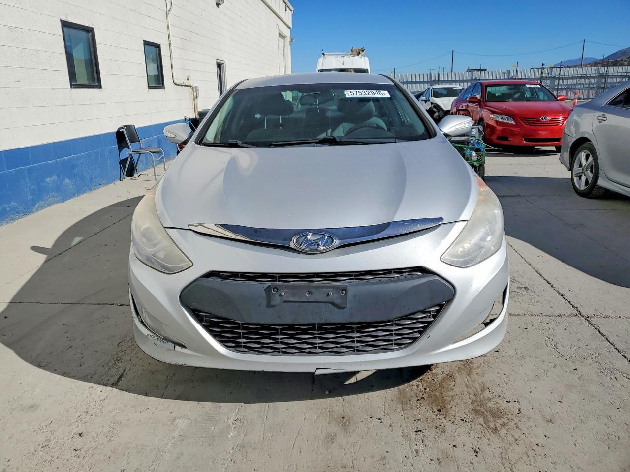 2015 Hyundai Sonata Hybrid Base - Image 5