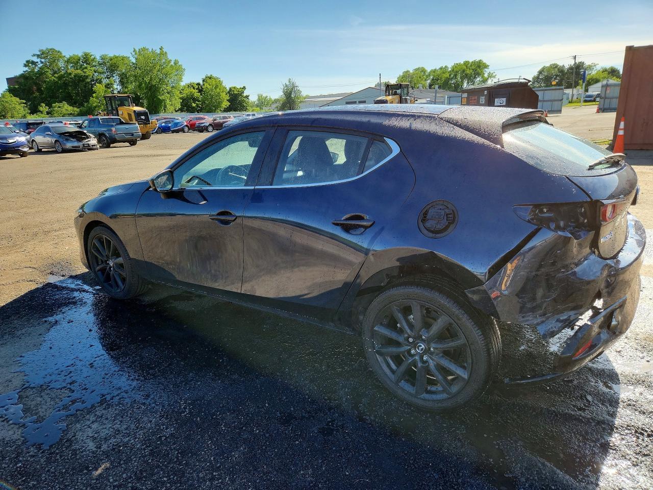 2025 Mazda 3 Select Sport - Фото 2