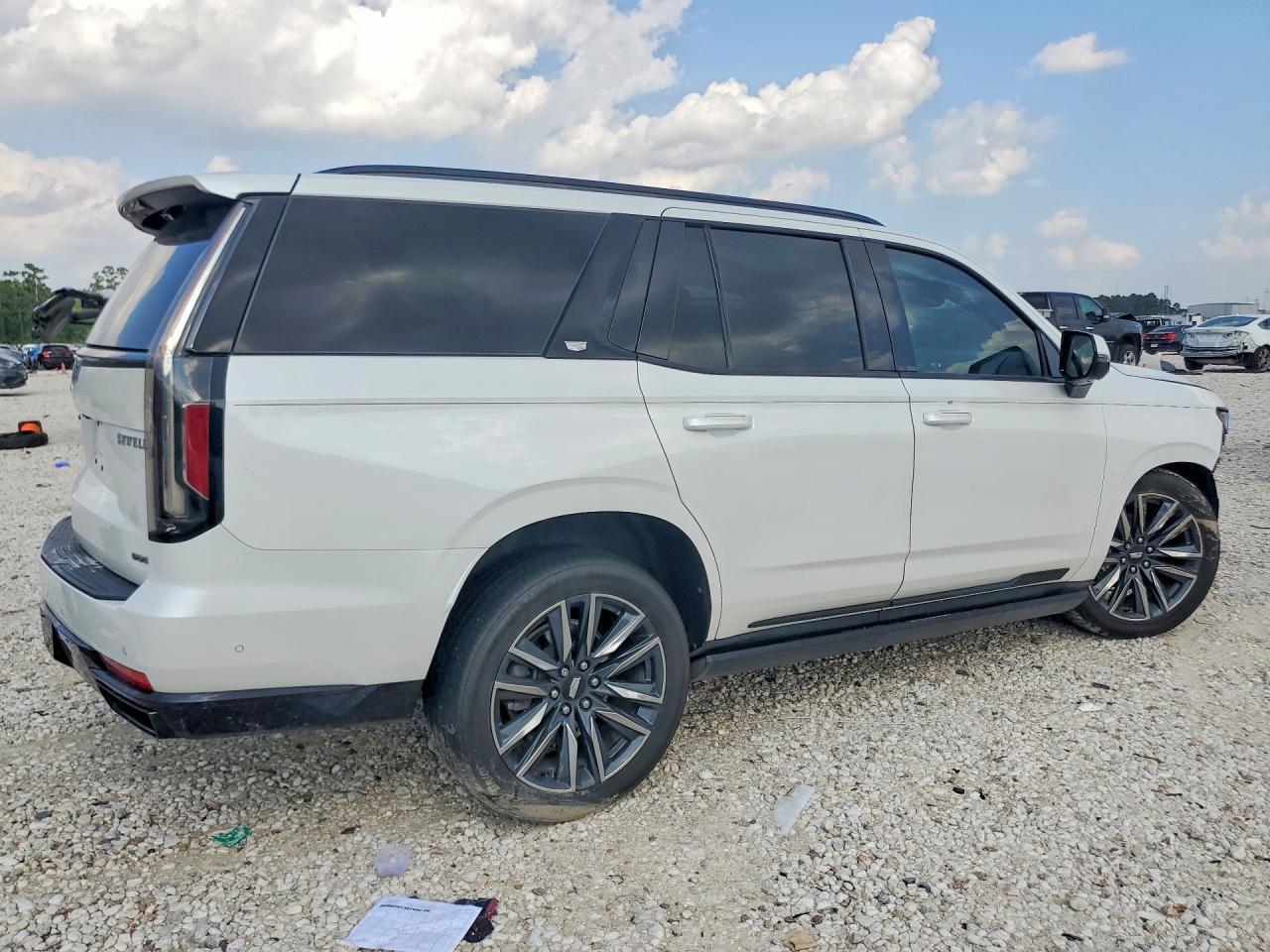 2023 Cadillac Escalade Sport Platinum - Фото 3