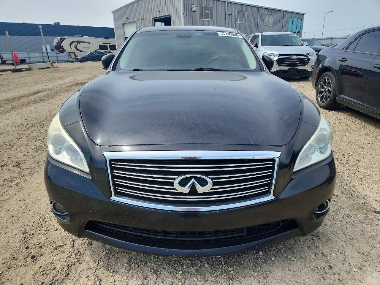 2012 Infiniti M56 X - Image 5