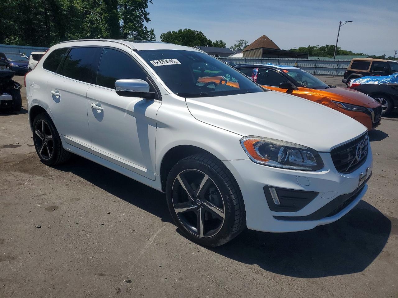 2015 Volvo Xc60 T6 R-Design Platinum - Image 4