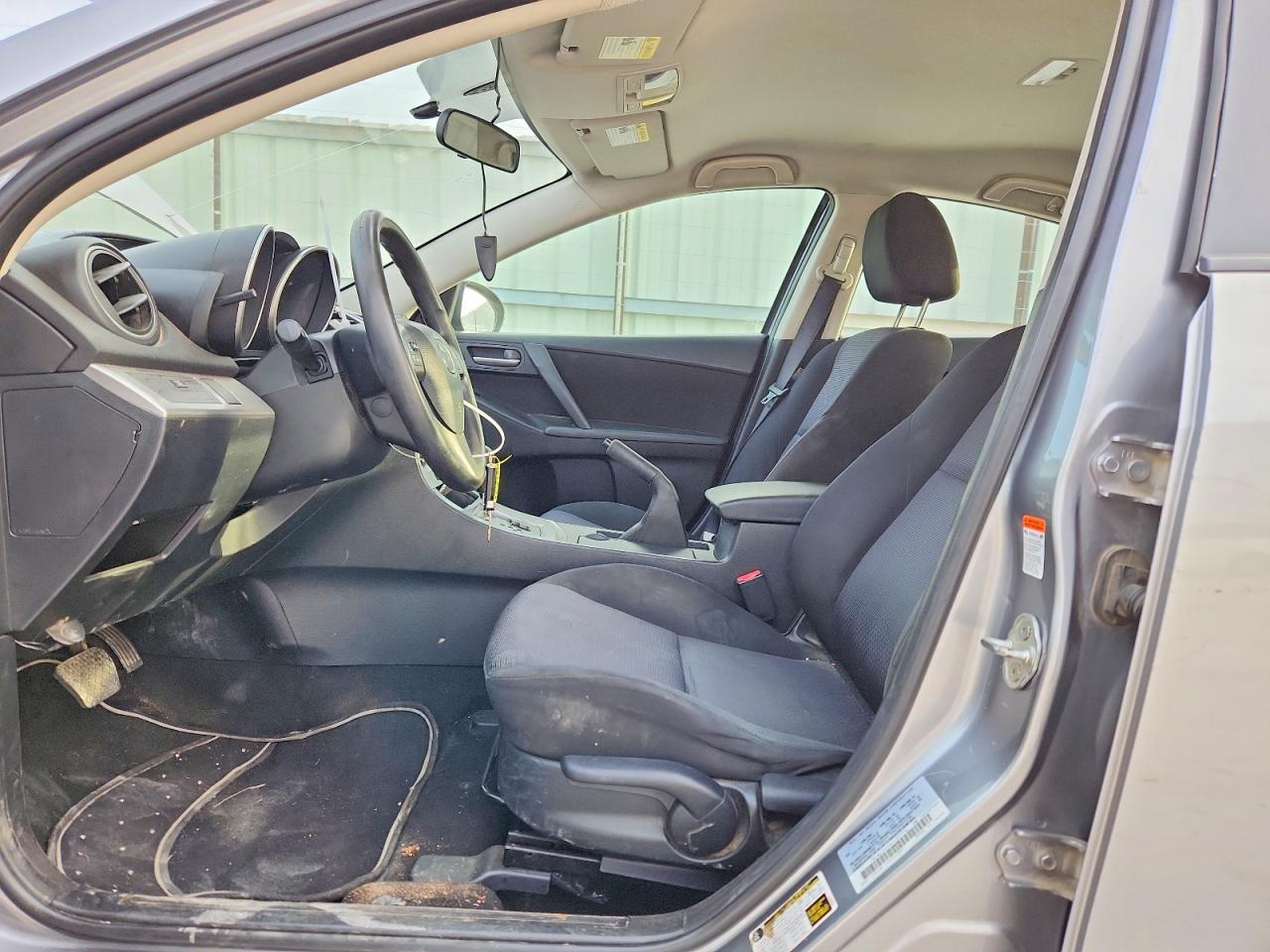2010 Mazda 3 I - Фото 7