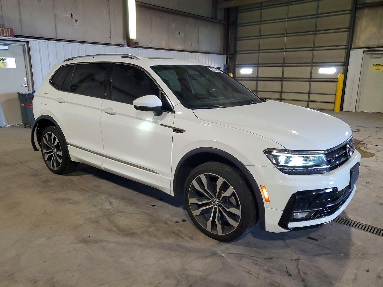 2021 Volkswagen Tiguan Sel Premium R-Line - Фото 4