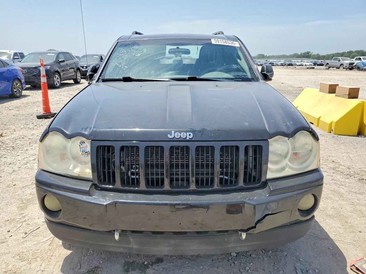 2006 Jeep Grand Cherokee Laredo - Image 5