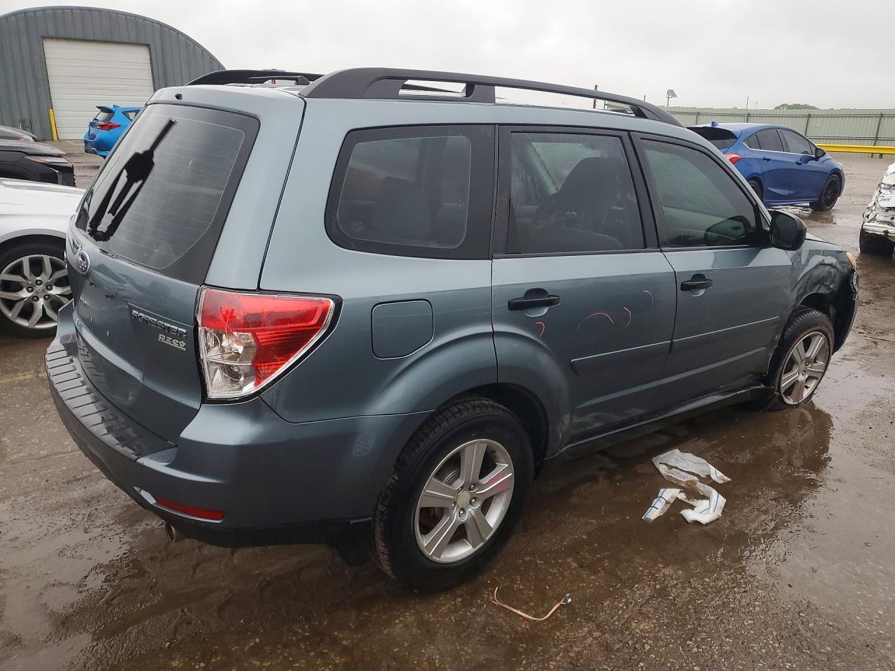2012 Subaru Forester 2.5X - Фото 3