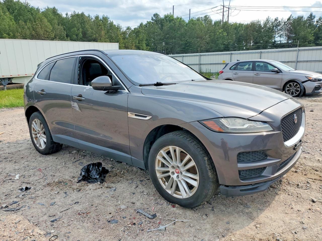2017 Jaguar F-Pace Prestige - Фото 4