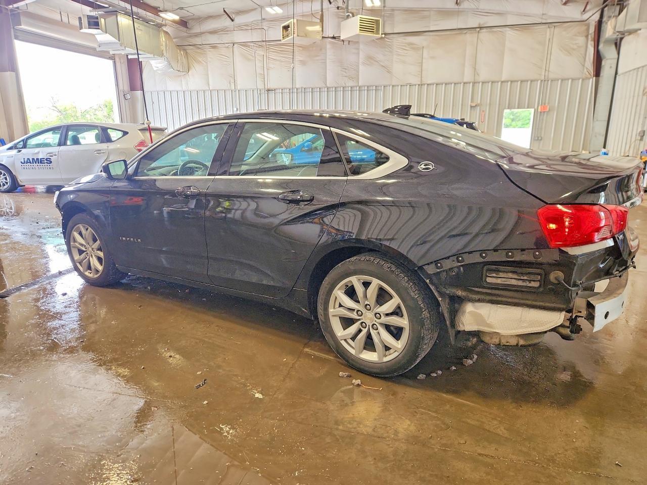 2019 Chevrolet Impala Lt - Image 2