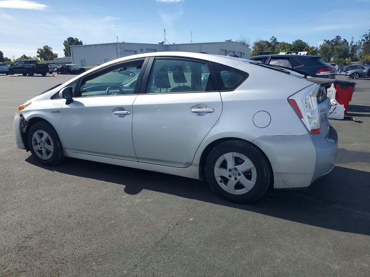 2010 Toyota Prius Ii - Фото 2
