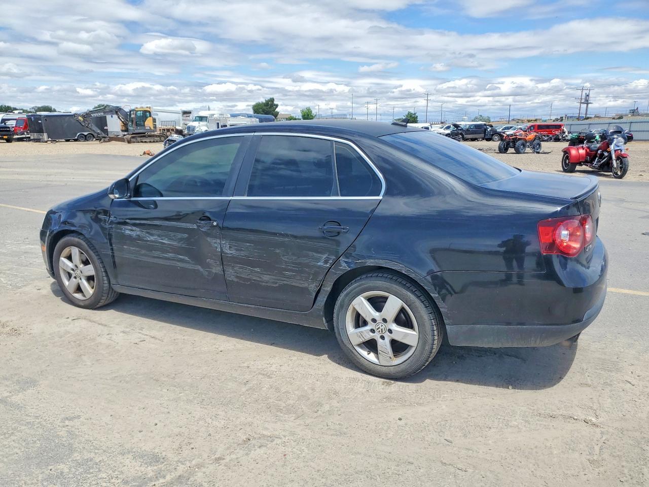 2009 Volkswagen Jetta Se - Image 2