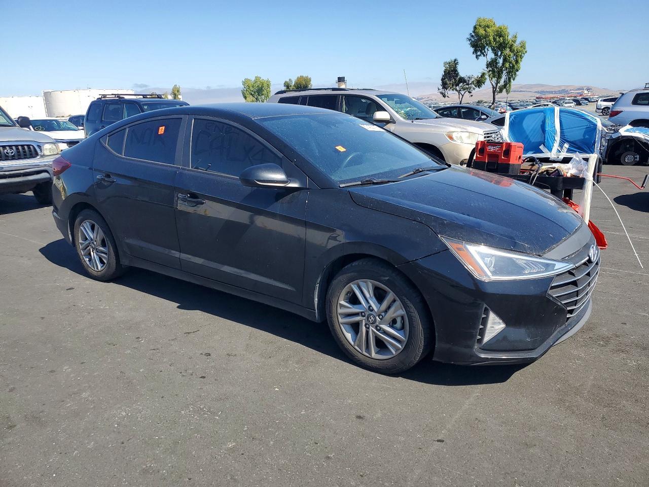 2019 Hyundai Elantra Sel - Фото 4
