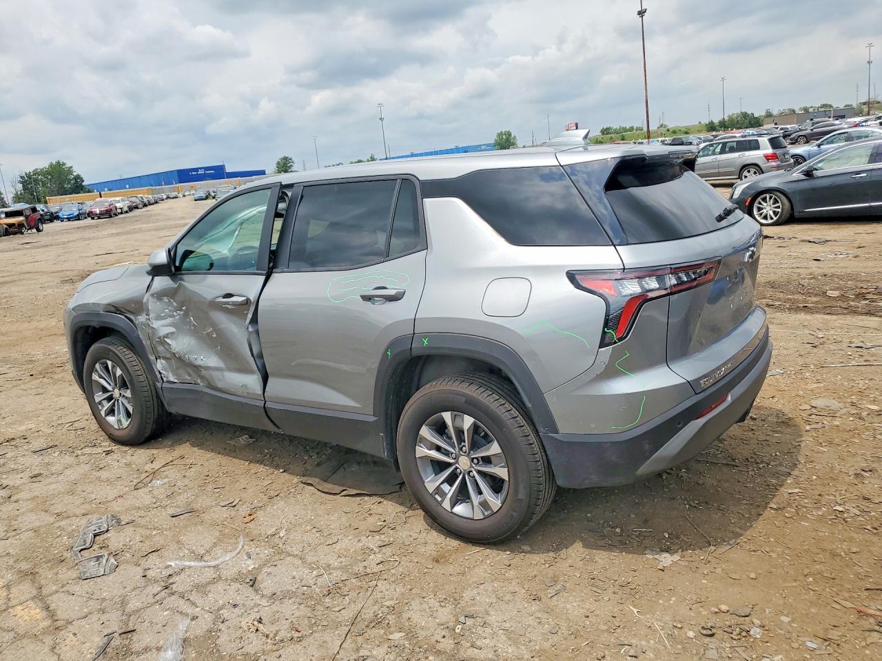 2026 Chevrolet Equinox Lt - Фото 2