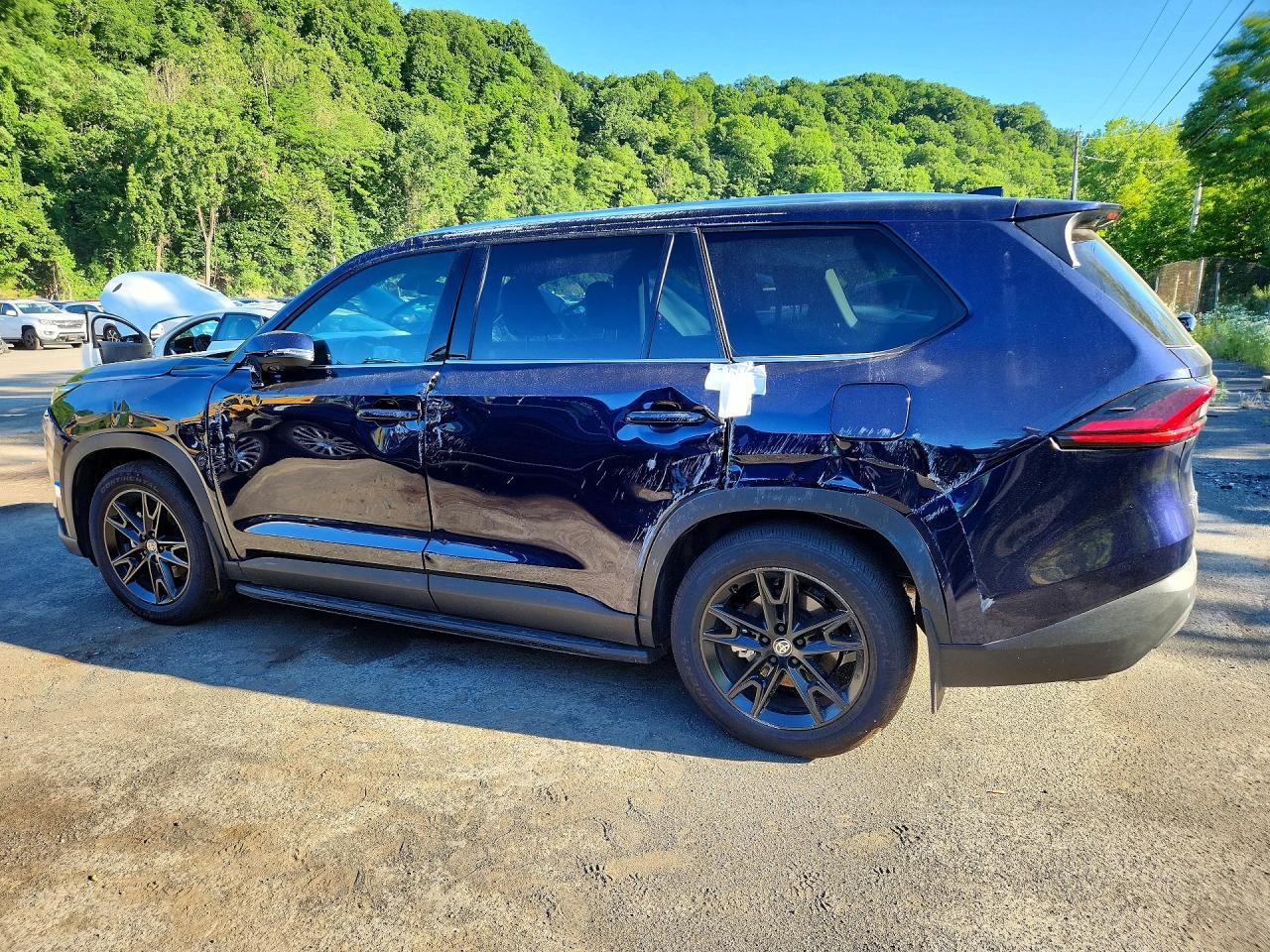 2026 Toyota Grand Highlander Hybrid Limited - Image 2
