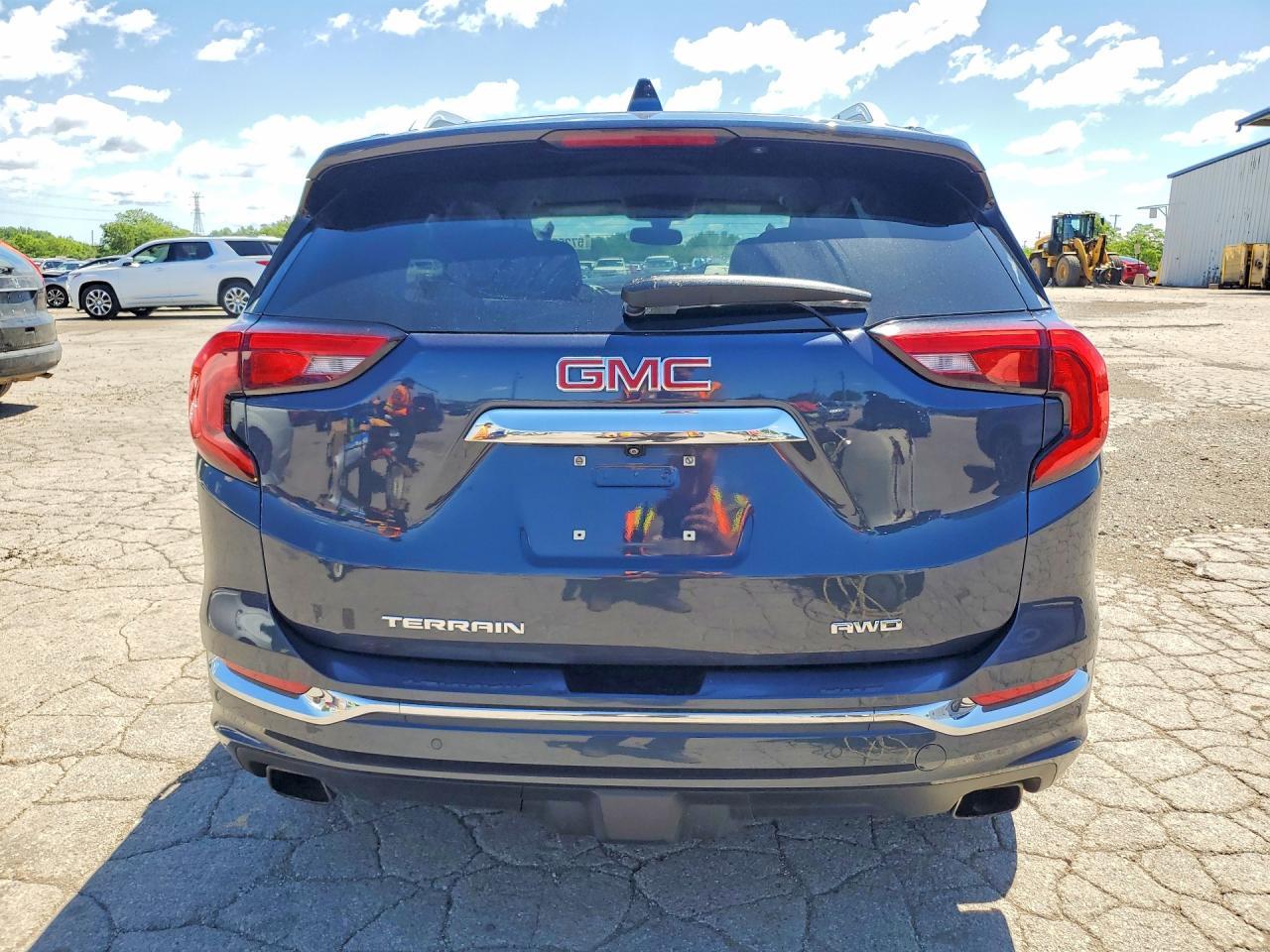 2019 GMC Terrain Denali - Фото 6
