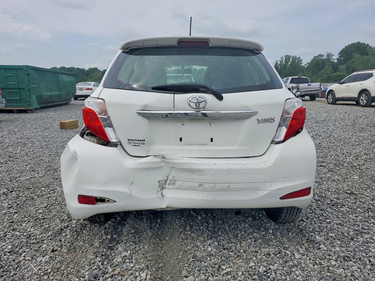 2012 Toyota Yaris 3-Door L - Image 6