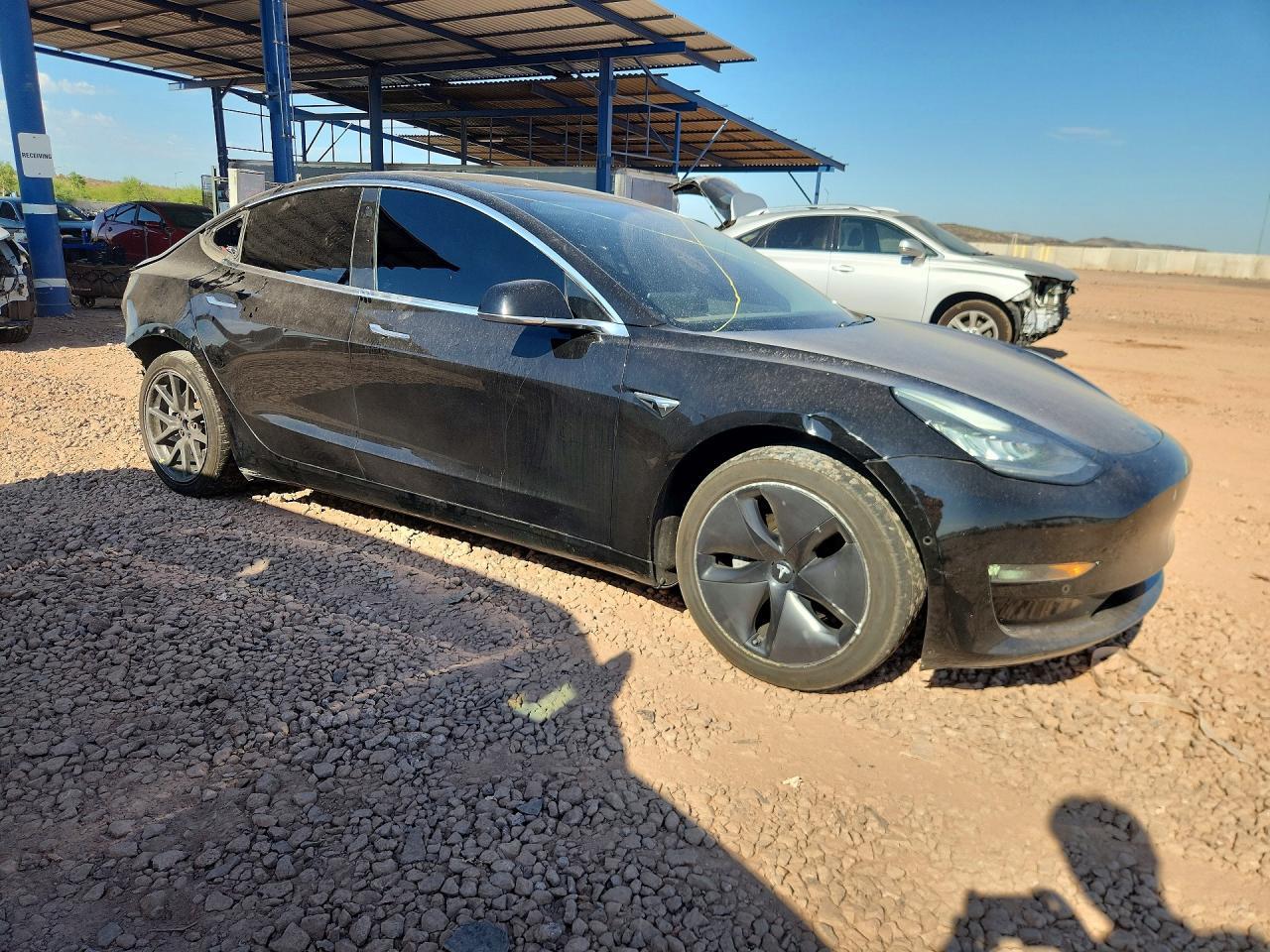 2018 Tesla Model 3 - Фото 4