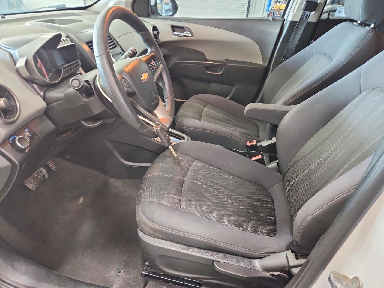 2013 Chevrolet Sonic Lt - Image 7