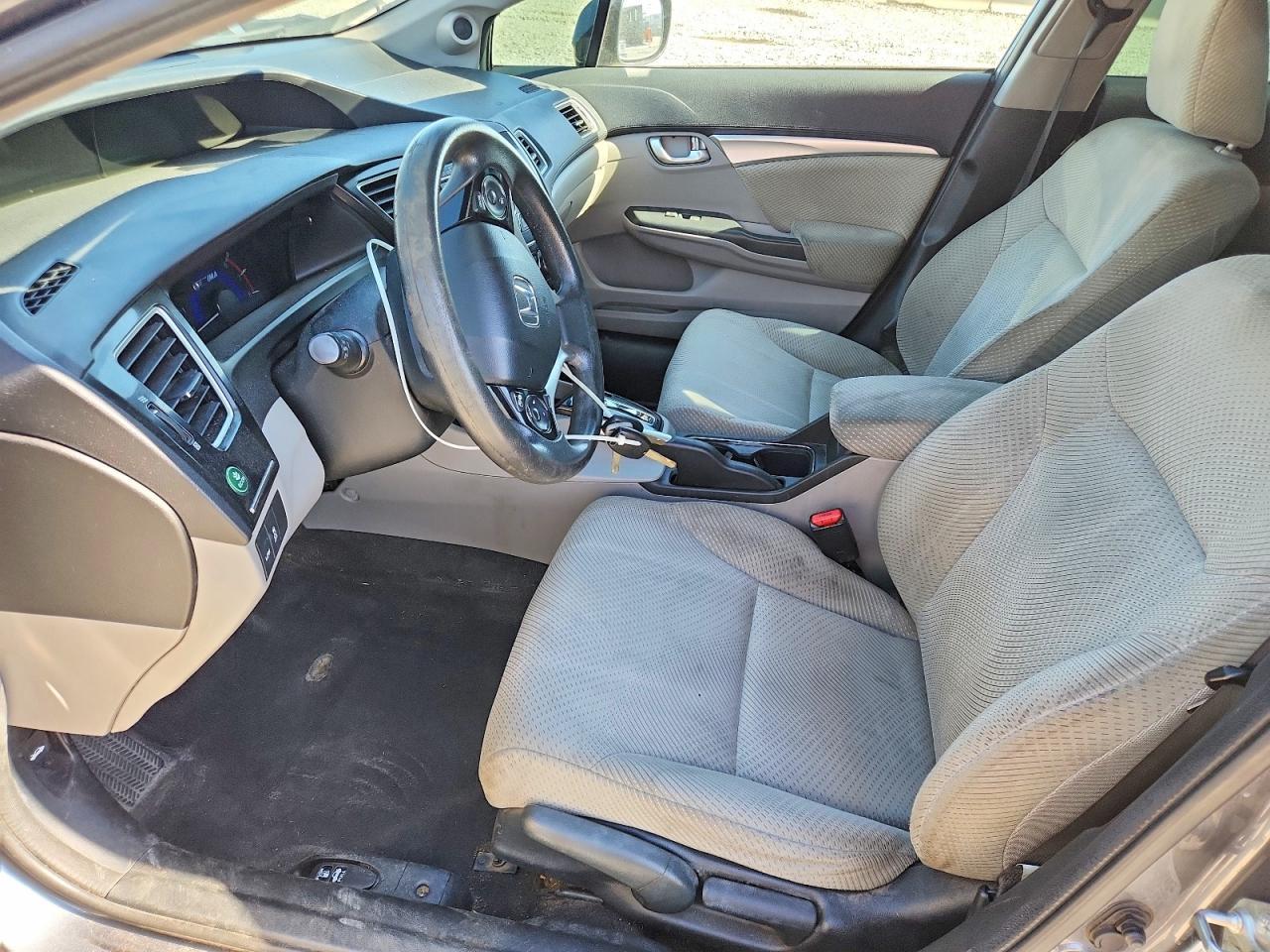 2013 Honda Civic Hybrid - Image 7