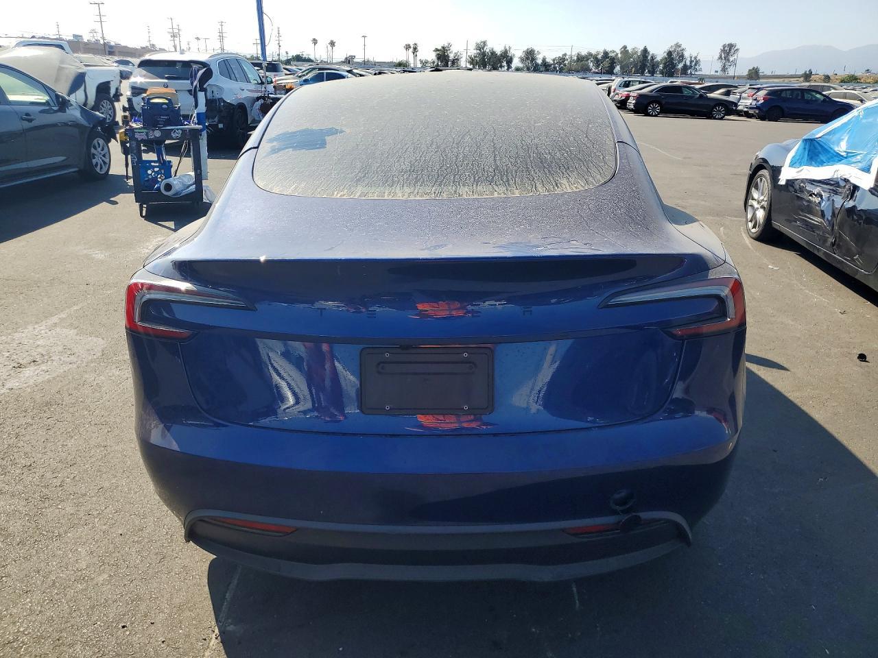2026 Tesla Model 3 - Image 6