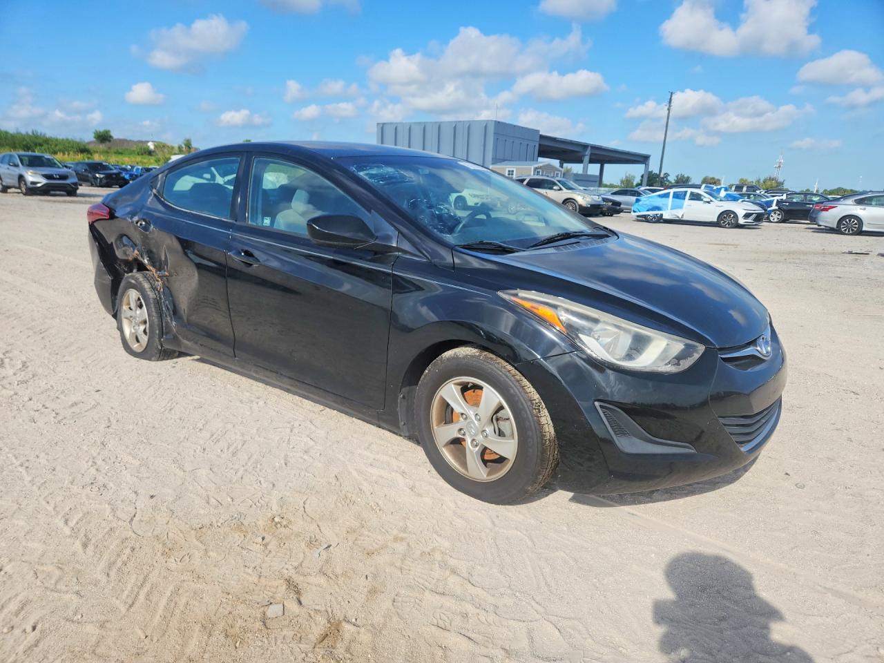 2014 Hyundai Elantra Se - Фото 4