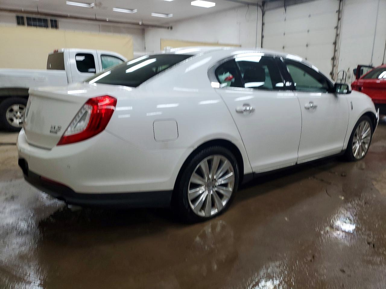 2013 Lincoln Mks - Фото 3