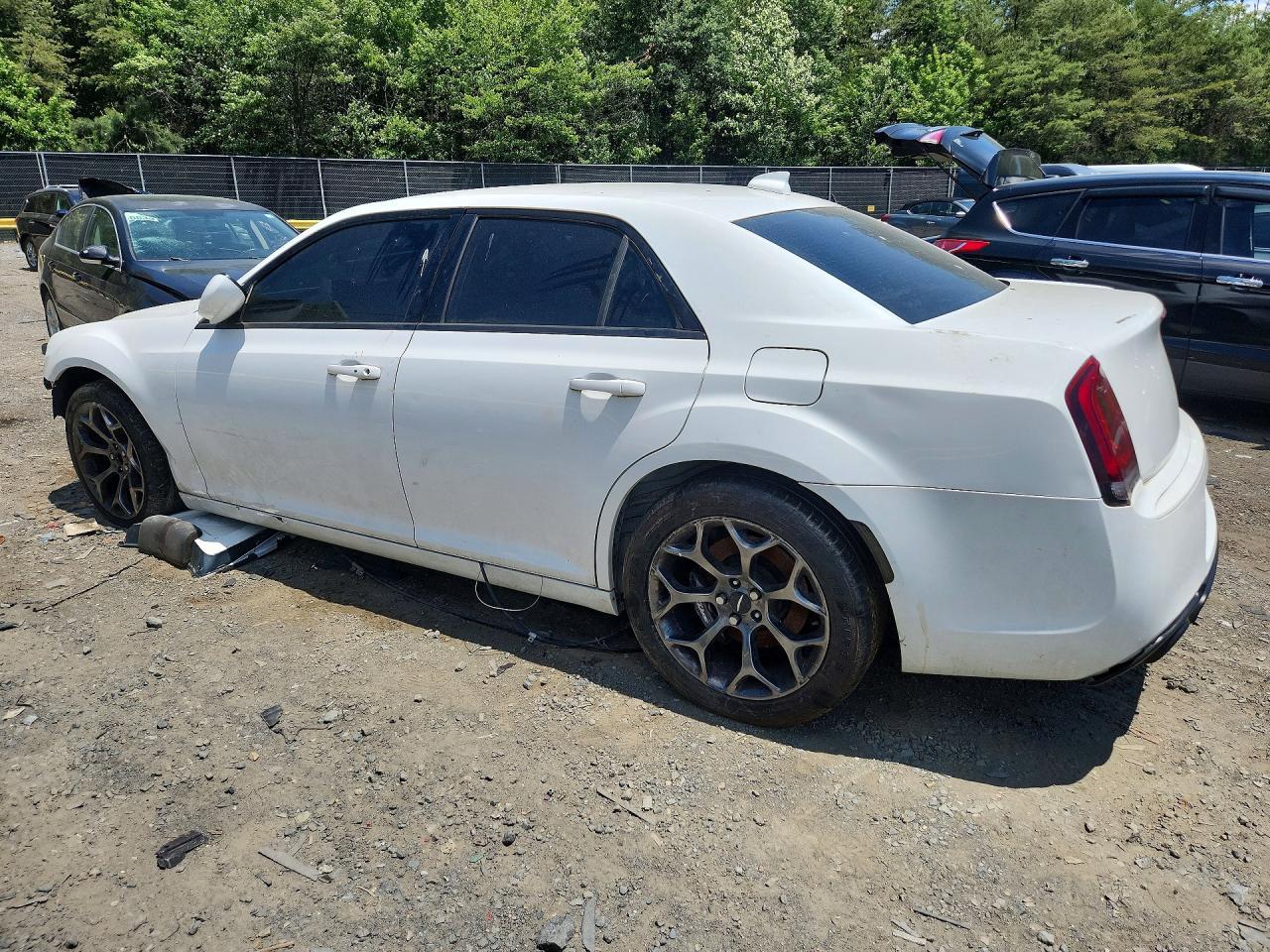 2016 Chrysler 300 S - Фото 2