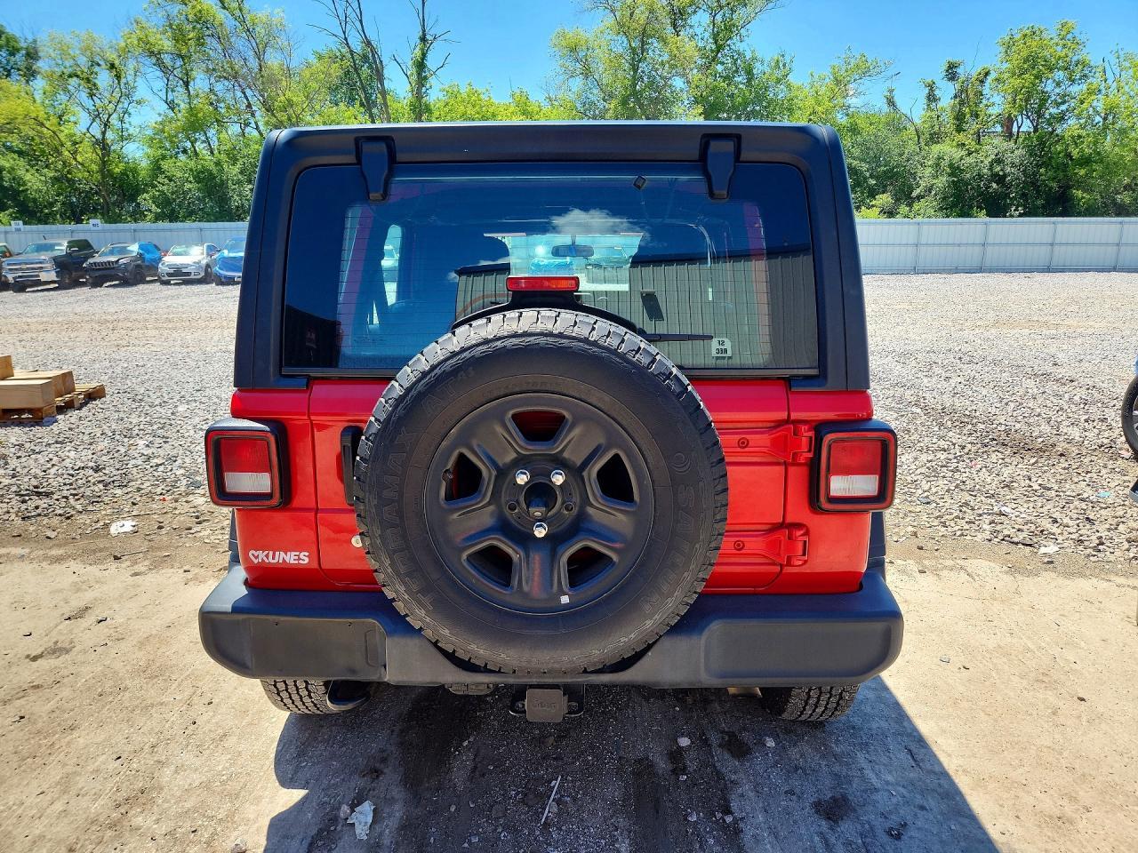 2022 Jeep Wrangler Unlimited Sport - Image 6