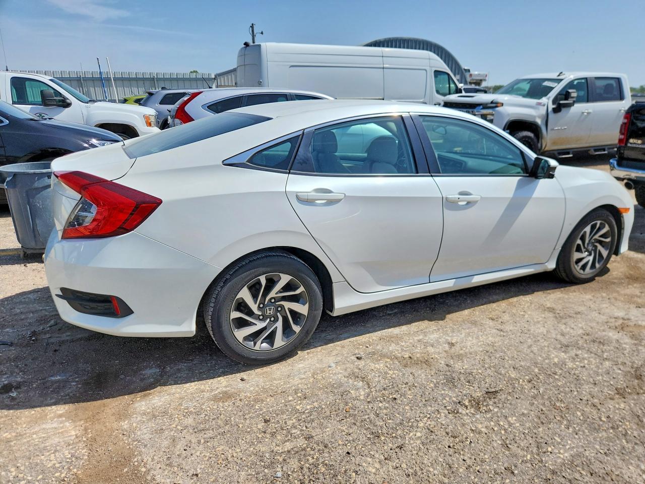 2016 Honda Civic Ex - Image 3