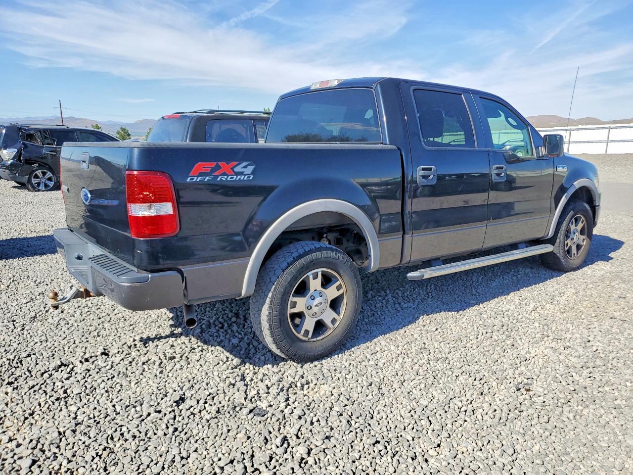 2005 Ford F150 Supercrew - Image 3