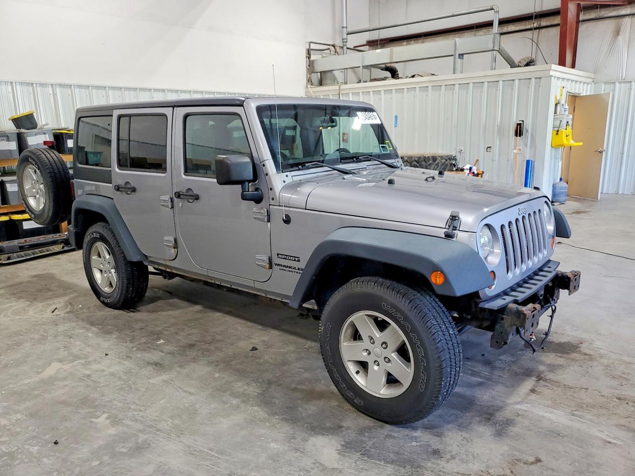 2013 Jeep Wrangler Unlimited Sport - Фото 4