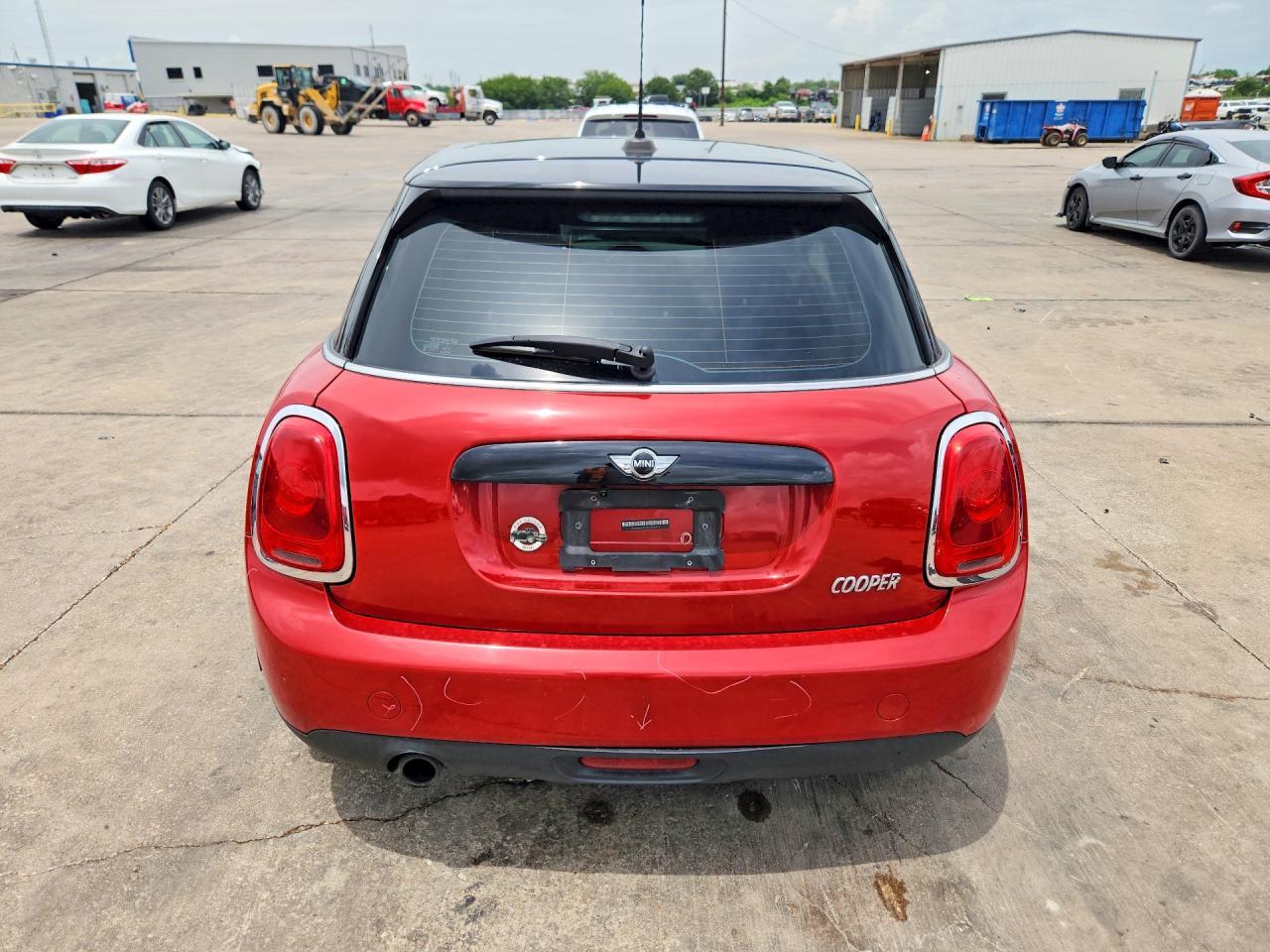 2016 Mini Cooper - Image 6