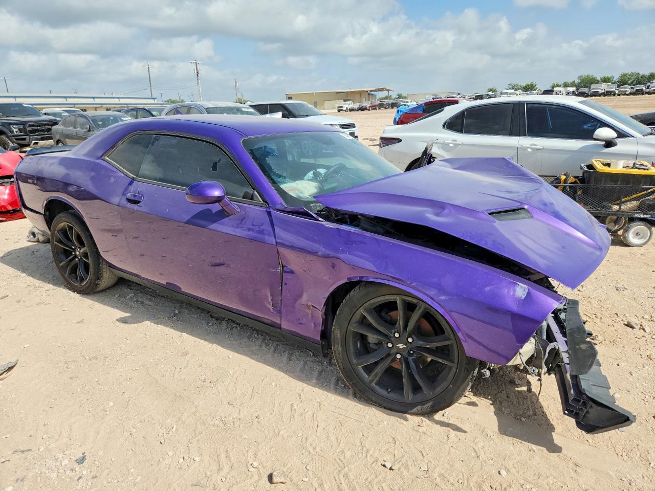 2018 Dodge Challenger Sxt - Image 4