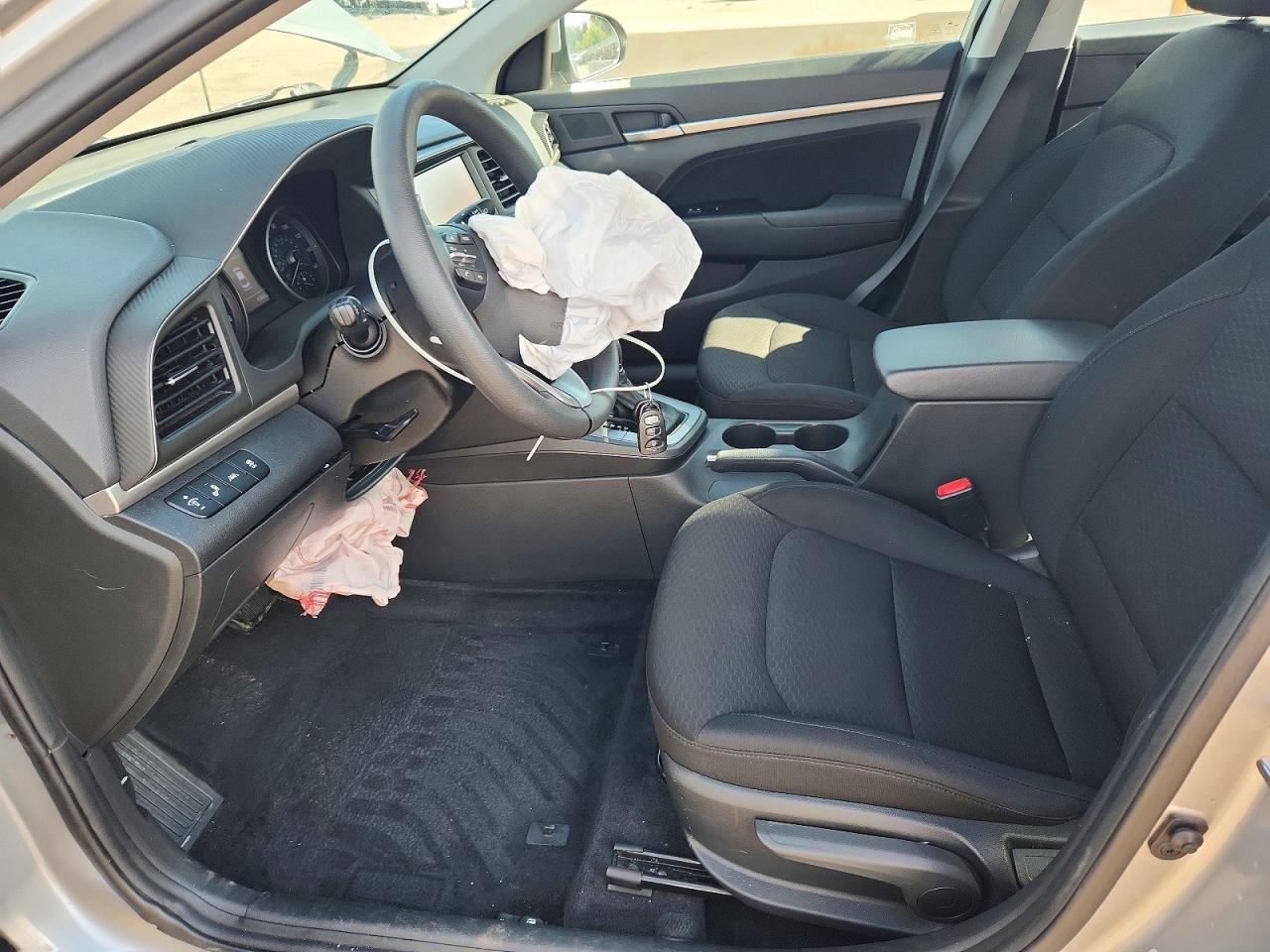 2020 Hyundai Elantra Sel - Image 7