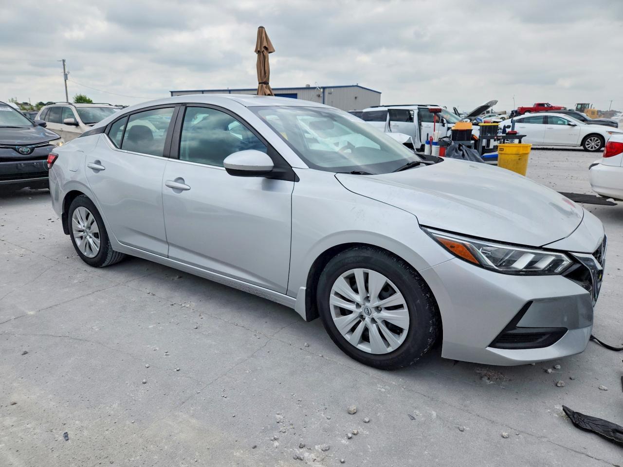2020 Nissan Sentra S - Фото 4