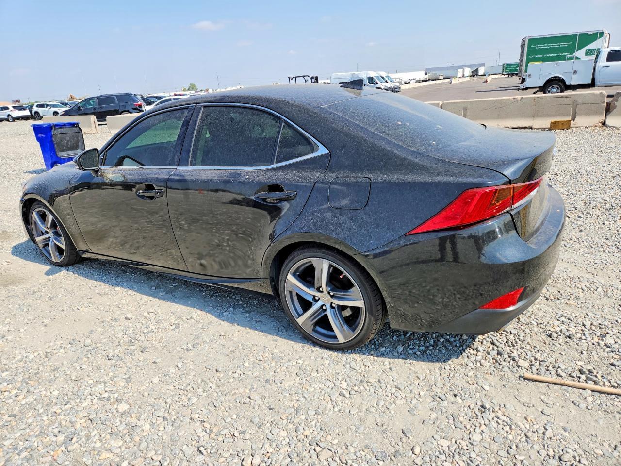 2017 Lexus Is 300 - Image 2