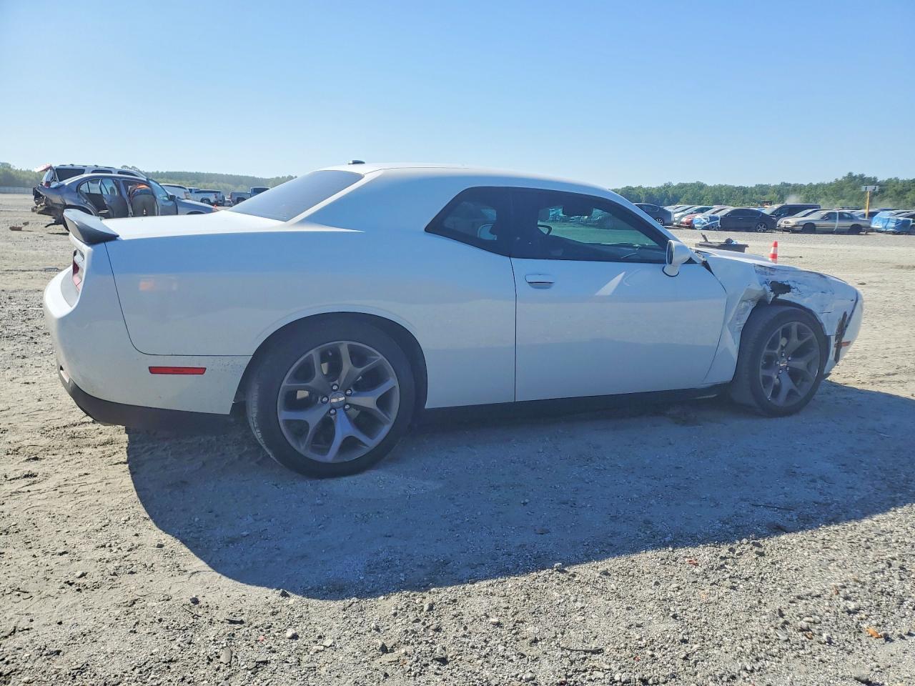 2019 Dodge Challenger R - Image 3