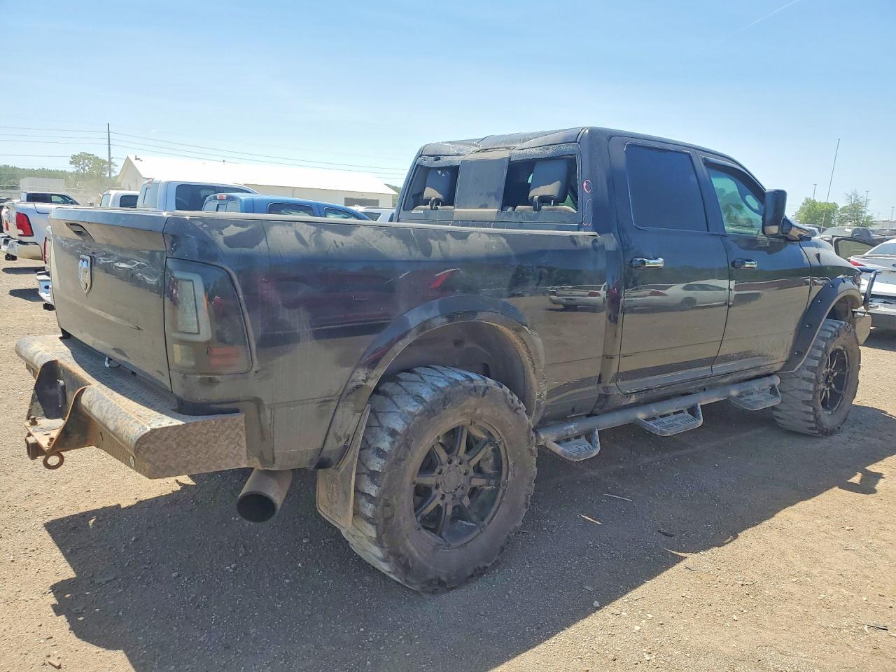2016 Ram 2500 Laramie - Фото 3
