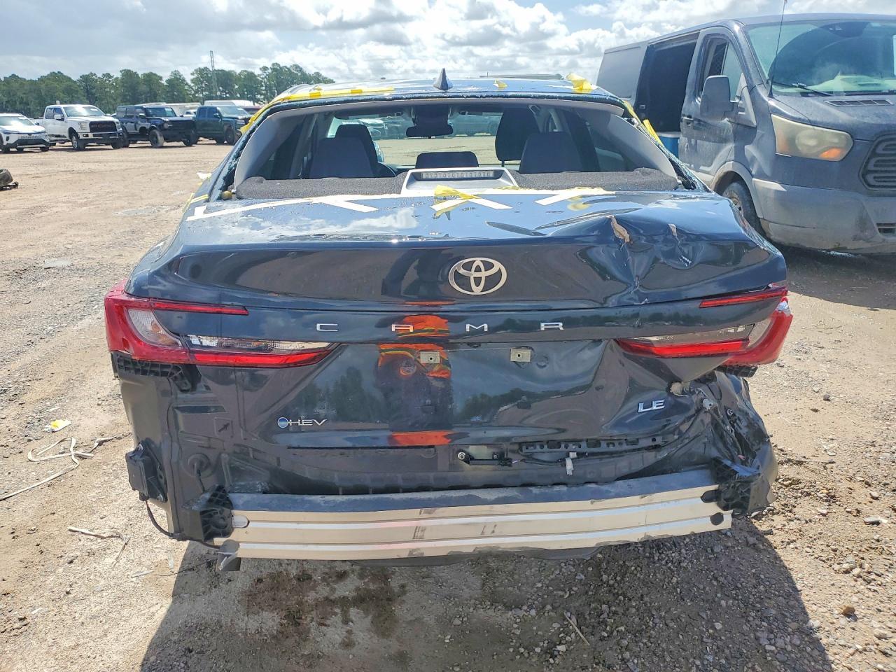 2026 Toyota Camry Le - Фото 6