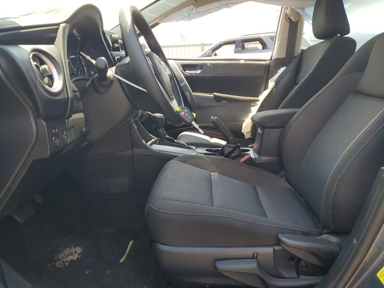 2018 Toyota Corolla Le - Image 7
