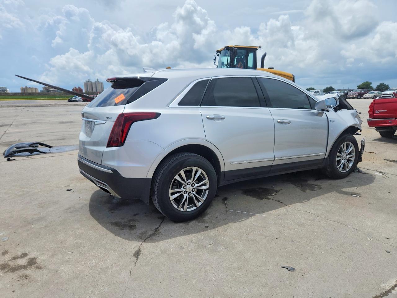 2020 Cadillac Xt5 Premium Luxury - Image 3