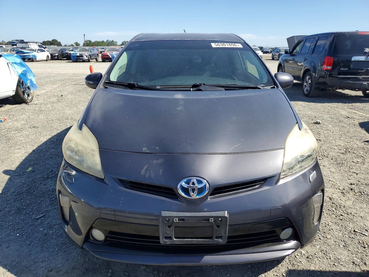 2013 Toyota Prius Five - Фото 5