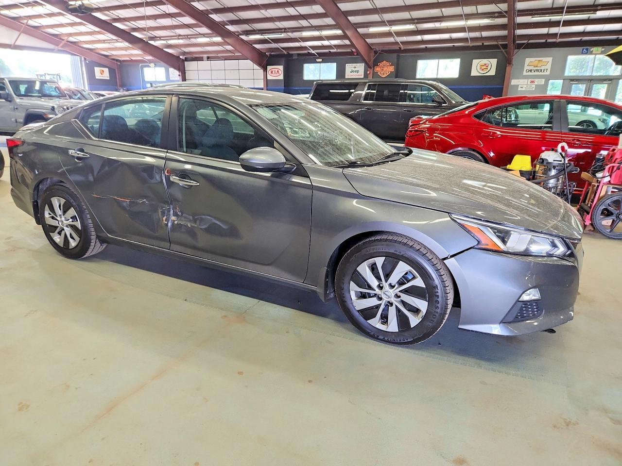 2020 Nissan Altima S - Image 4