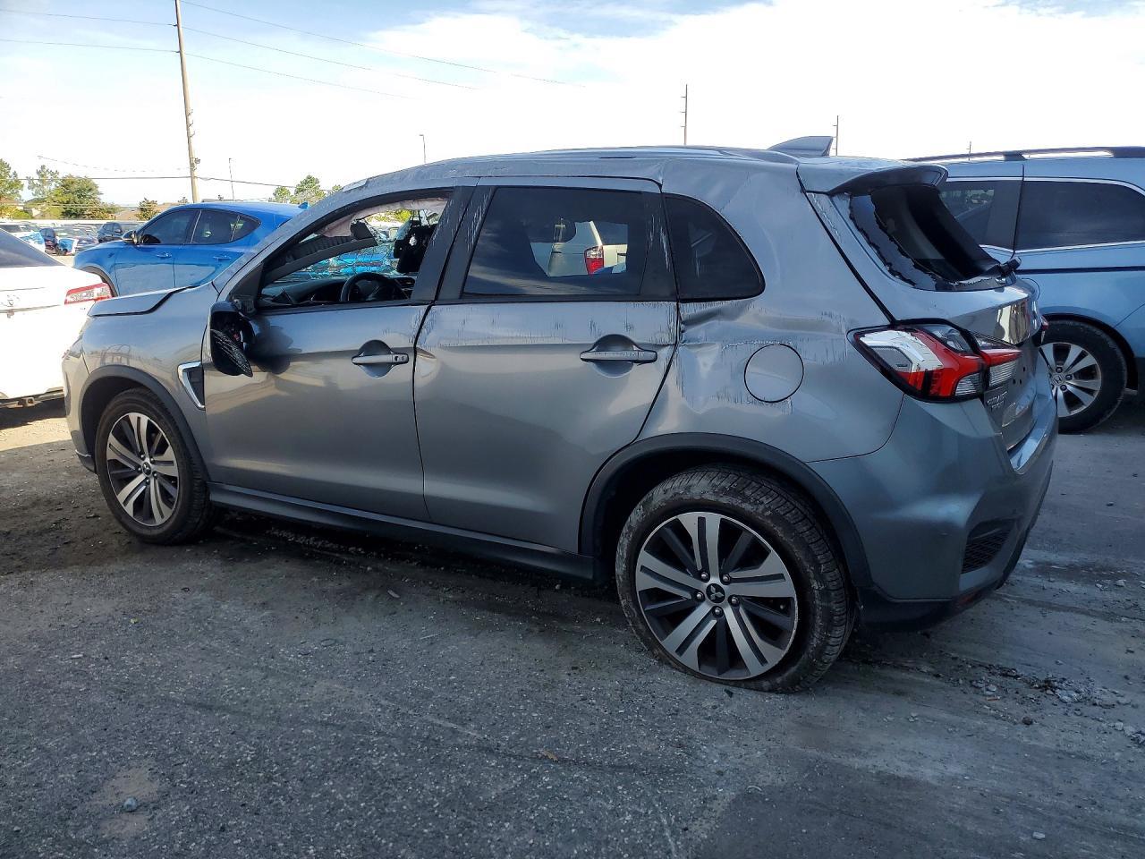 2021 Mitsubishi Outlander Sport Es - Image 2