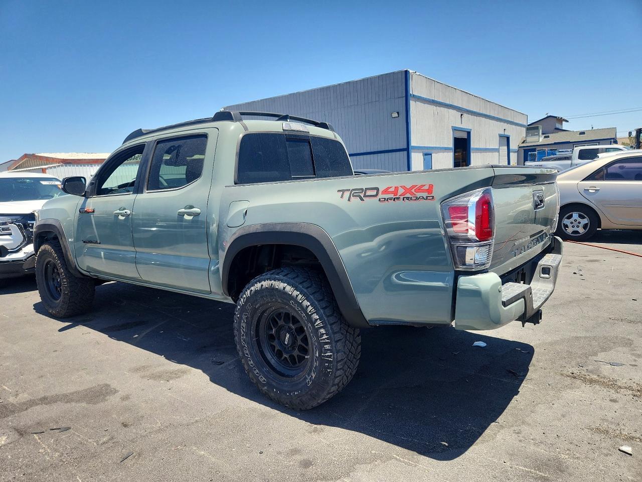 2023 Toyota Tacoma Trd Off-Road - Image 2