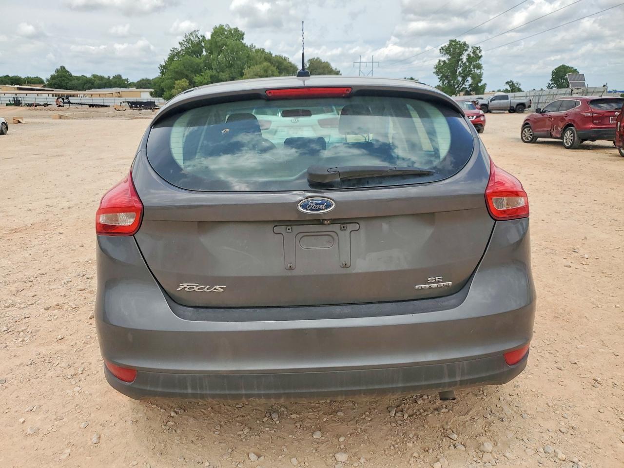 2016 Ford Focus Se - Фото 6