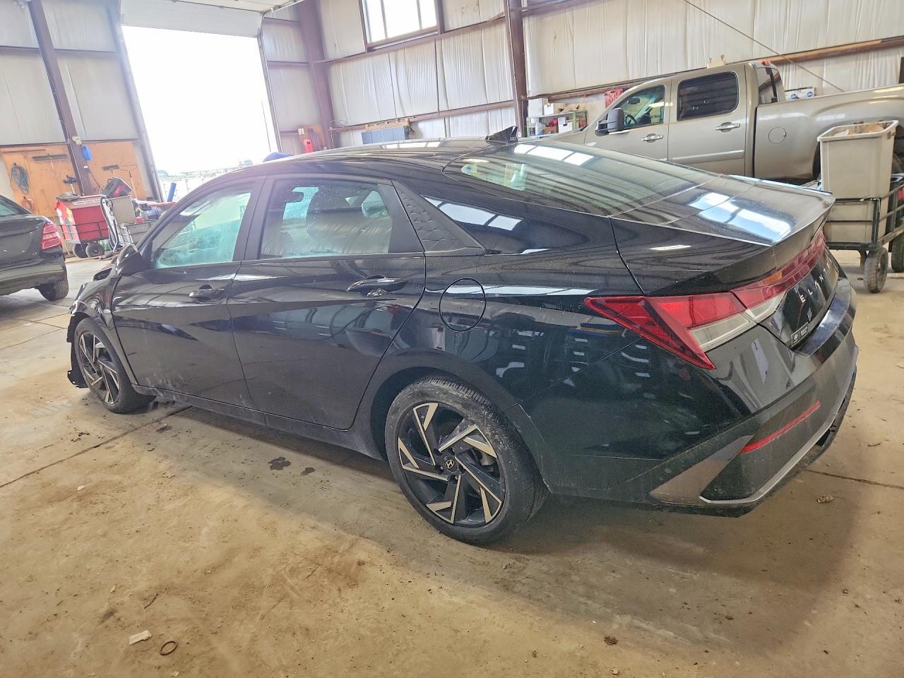 2024 Hyundai Elantra Sel - Фото 2