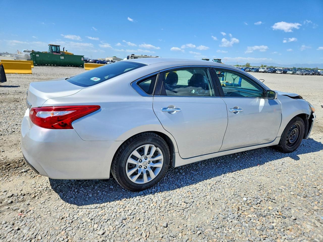 2017 Nissan Altima 2.5 S - Image 3