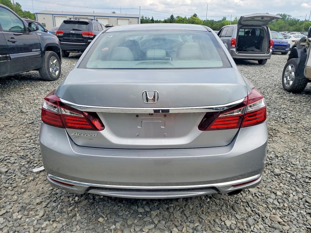 2017 Honda Accord Lx - Фото 6