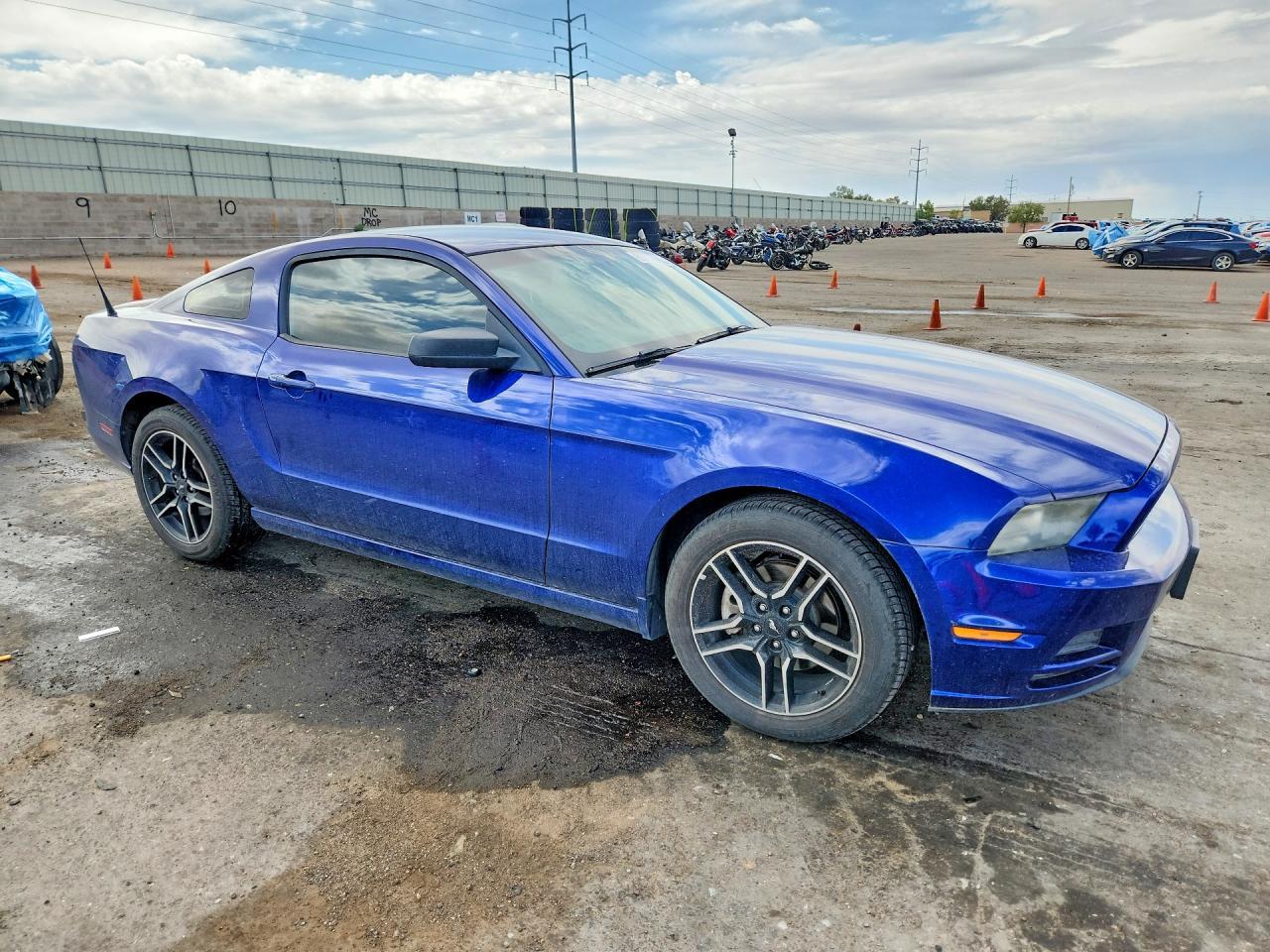 2013 Ford Mustang - Фото 4
